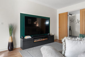 Photo 7- click for photo gallery